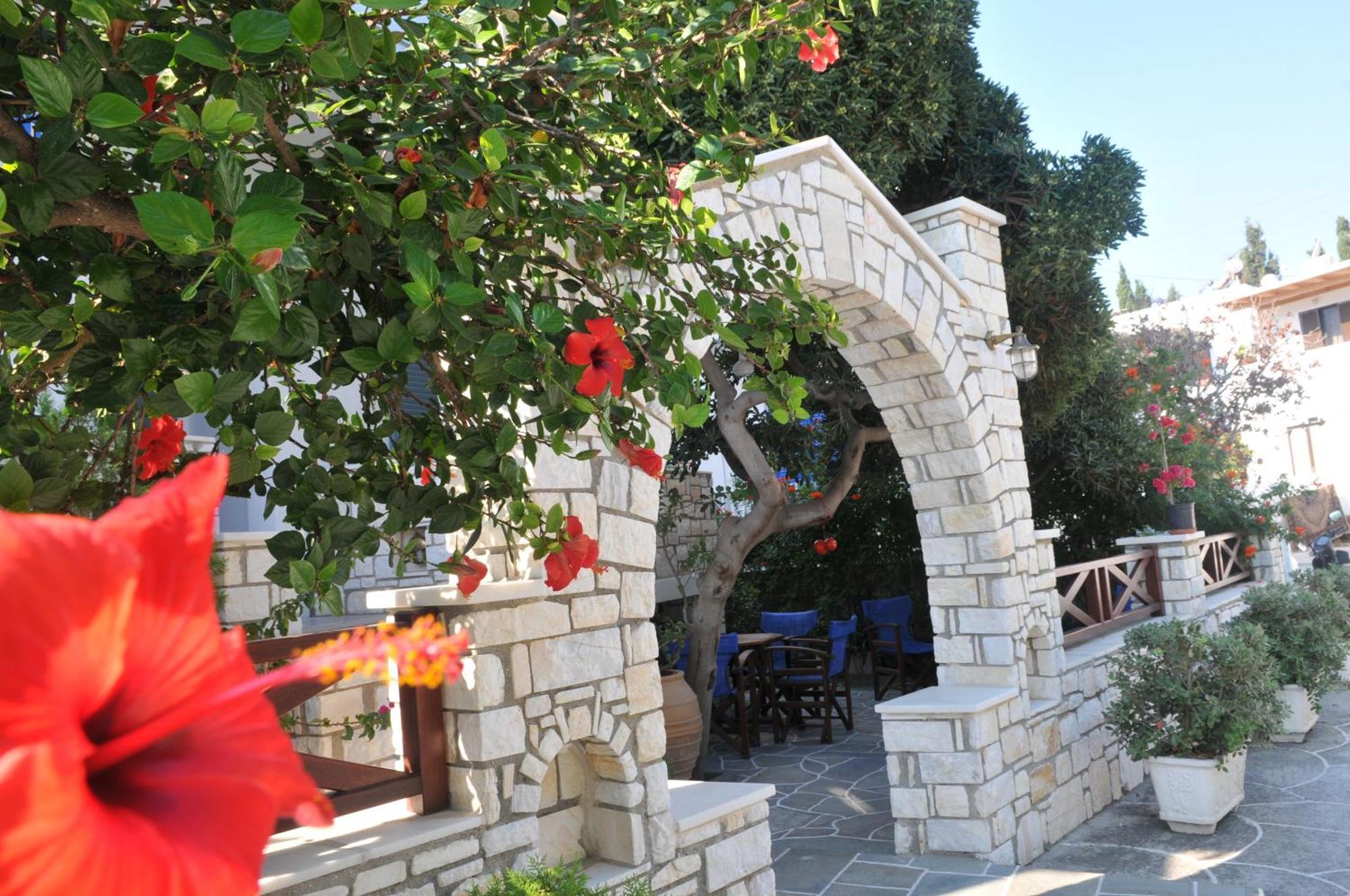 פארוס Anna Platanou Hotel מראה חיצוני תמונה