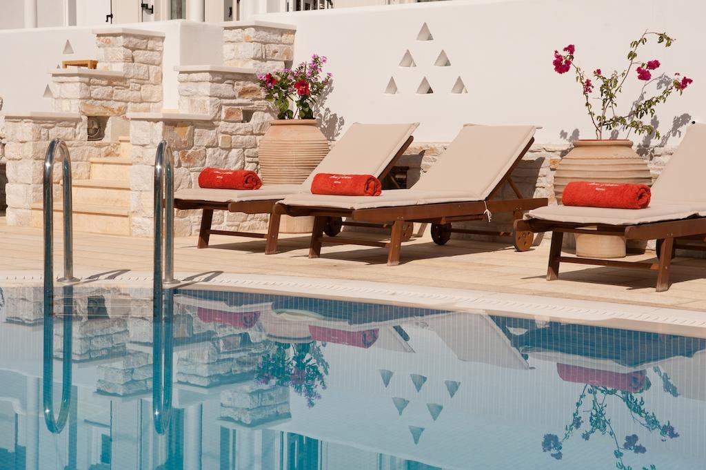 פארוס Anna Platanou Hotel מראה חיצוני תמונה